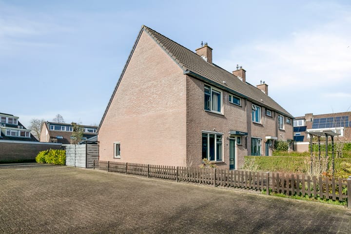 Foto 27 van A C M Muskeijnplantsoen 57