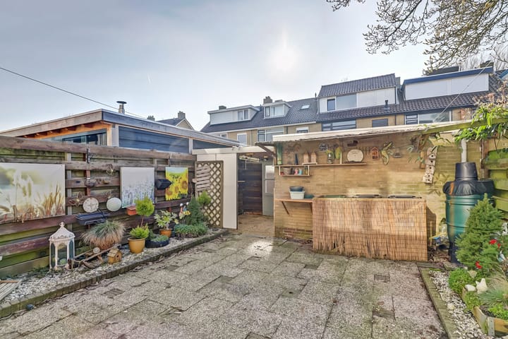 Foto 3 van van Haemstedestraat 6