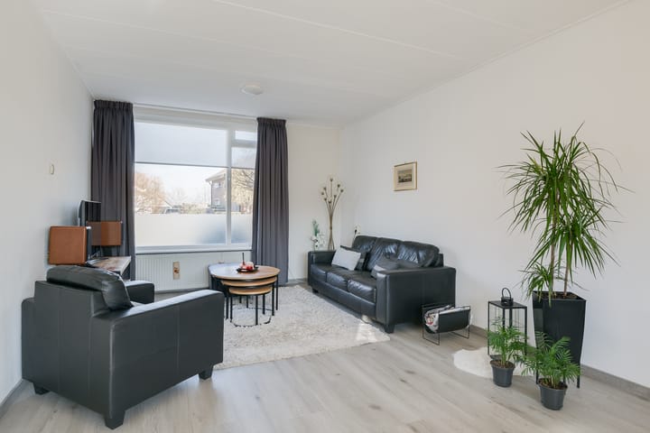 Photo 2 of Molenweg 20