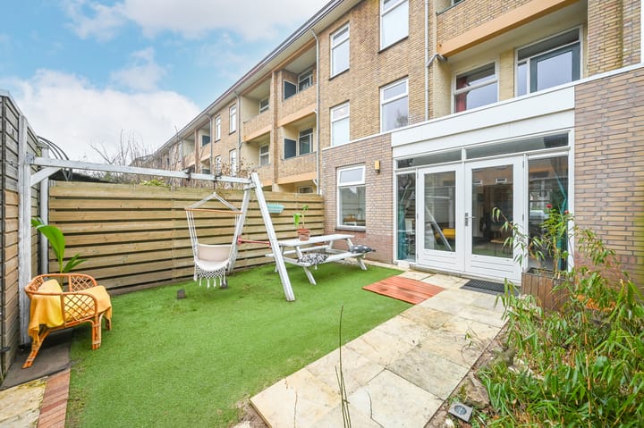 Photo 21 of Anna Bijnslaan 83