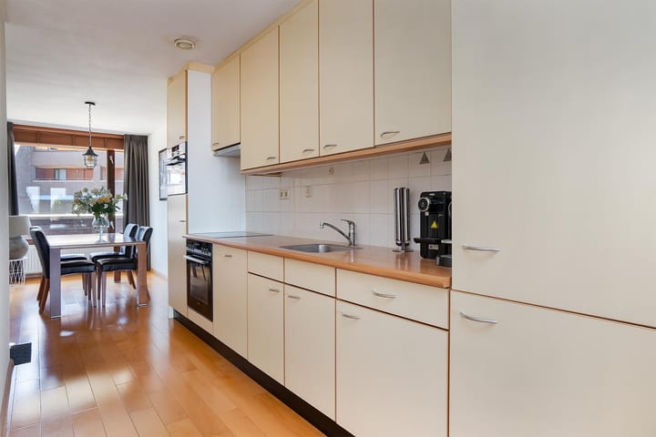 Foto 9 van Pieter Calandlaan 732