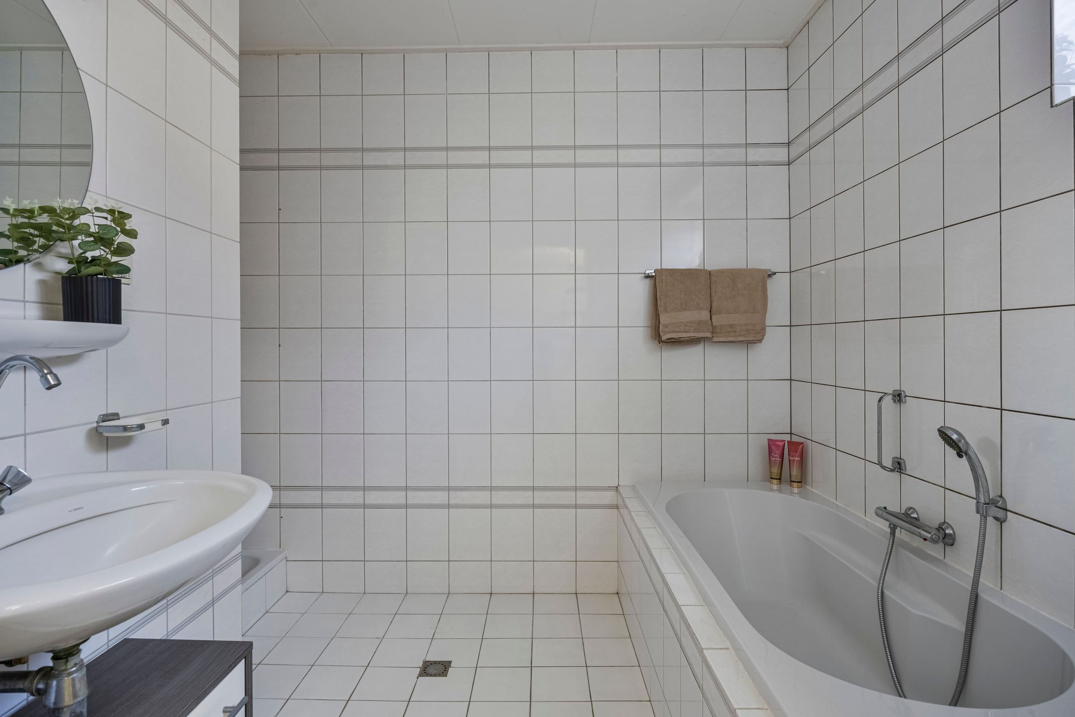 Foto 21 van Stationsstraat 15-A