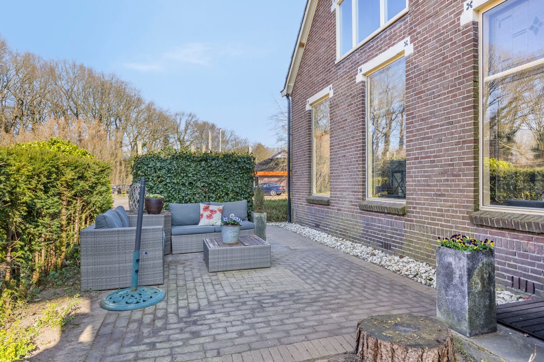 Foto 37 van Stationsstraat 15-A