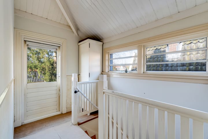 Photo 38 of Van der Valk Boumanlaan 26