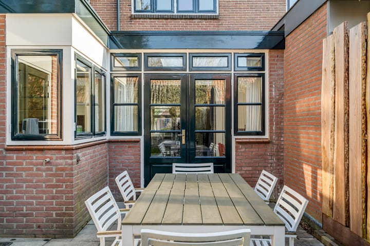 Photo 41 of Van der Valk Boumanlaan 26