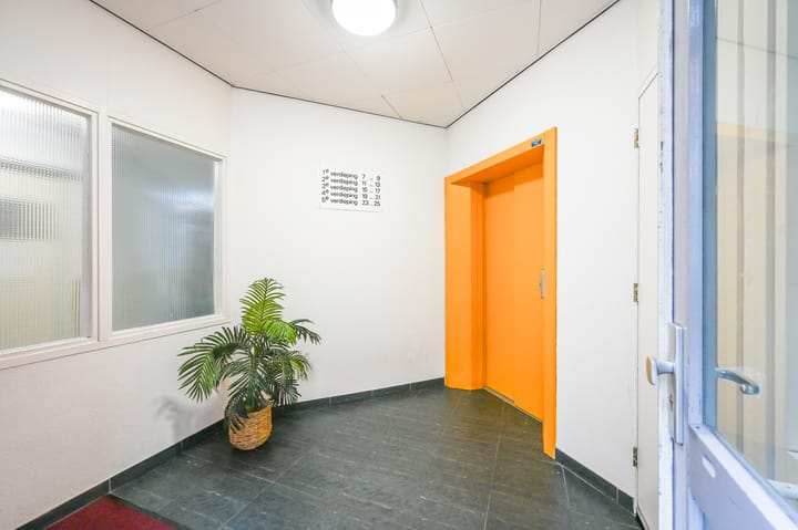 Photo 7 of Calliopestraat 9