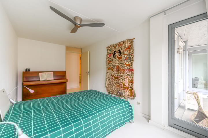 Photo 28 of Calliopestraat 9