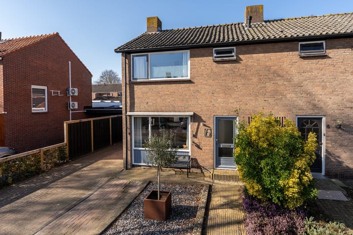 Foto 39 van Dr. Th. Tjabbesstraat 6