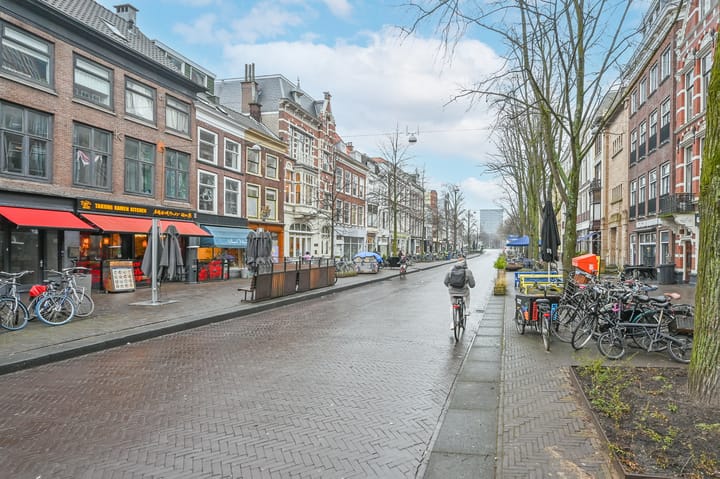 Photo 33 of Calliopestraat 9