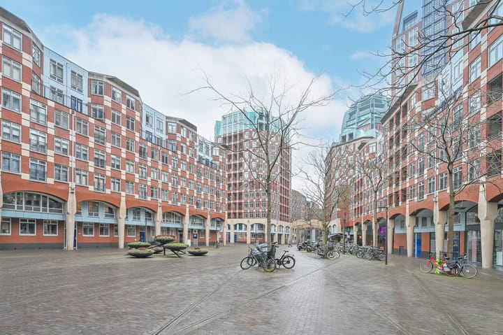 Photo 43 of Calliopestraat 9