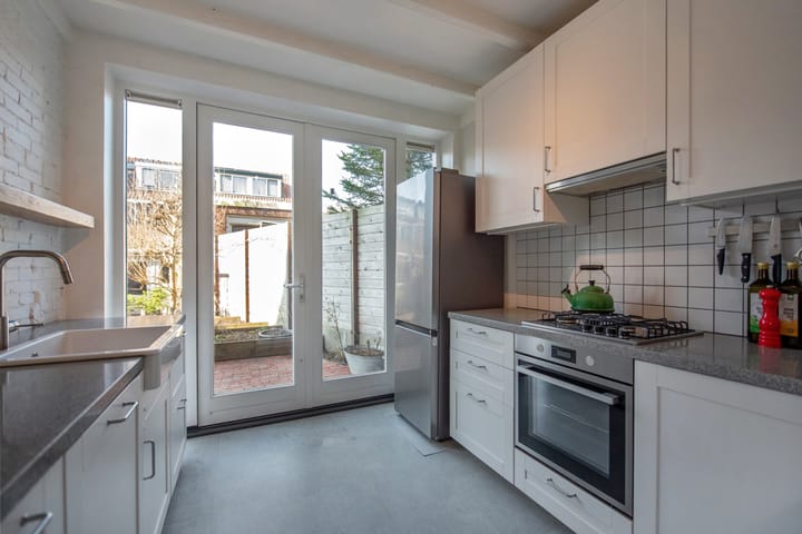 Foto 12 van C. Fockstraat 4