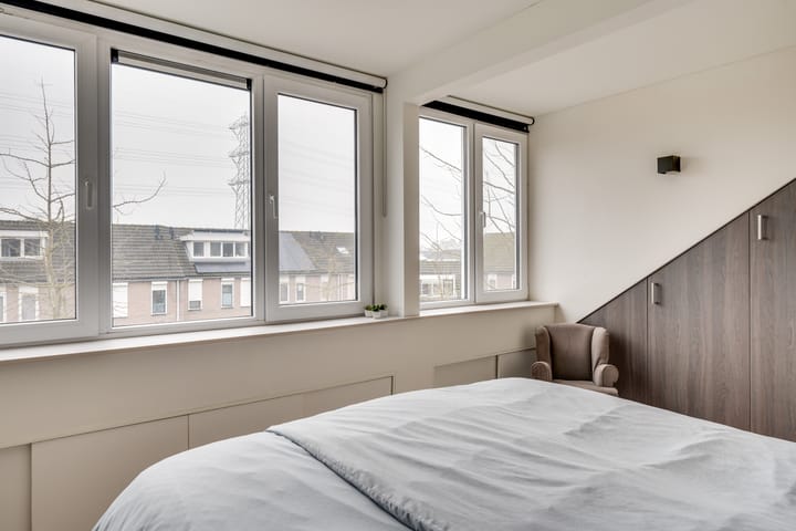 Photo 36 of Spaarnestraat 3