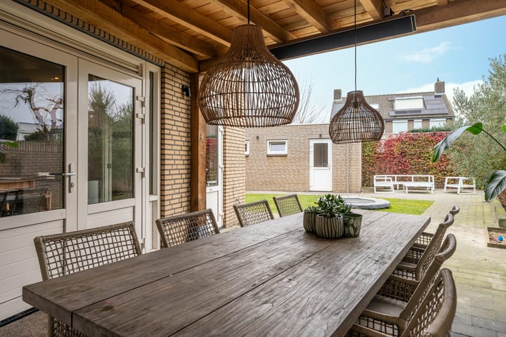 Photo 37 of Spaarnestraat 3