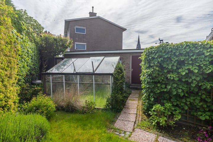 Foto 24 van Irenestraat 21