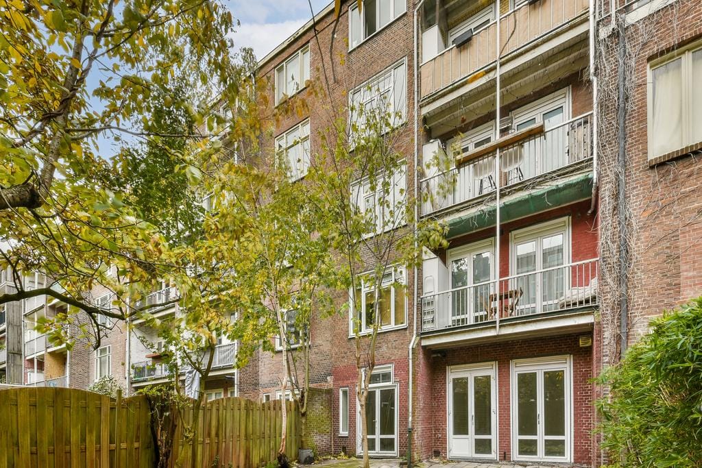 Foto 15 van Uithoornstraat 1-H