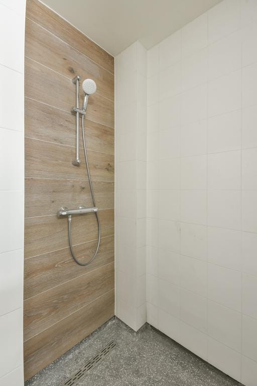 Foto 21 van Uithoornstraat 1-H