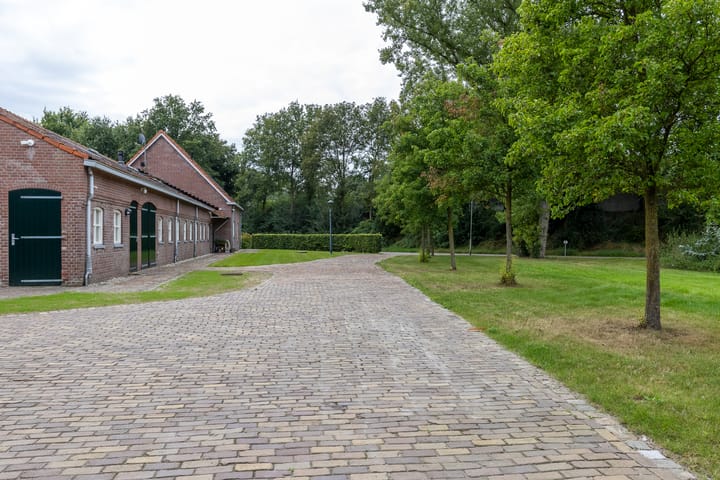 Foto 90 van Maaskempweg 1