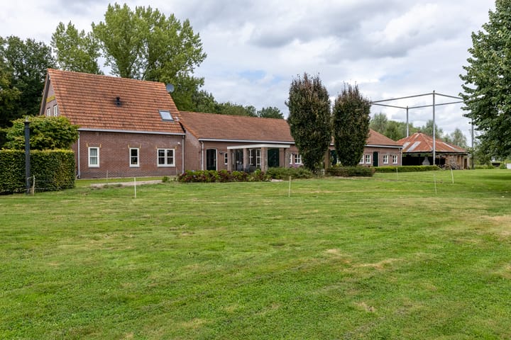 Foto 100 van Maaskempweg 1