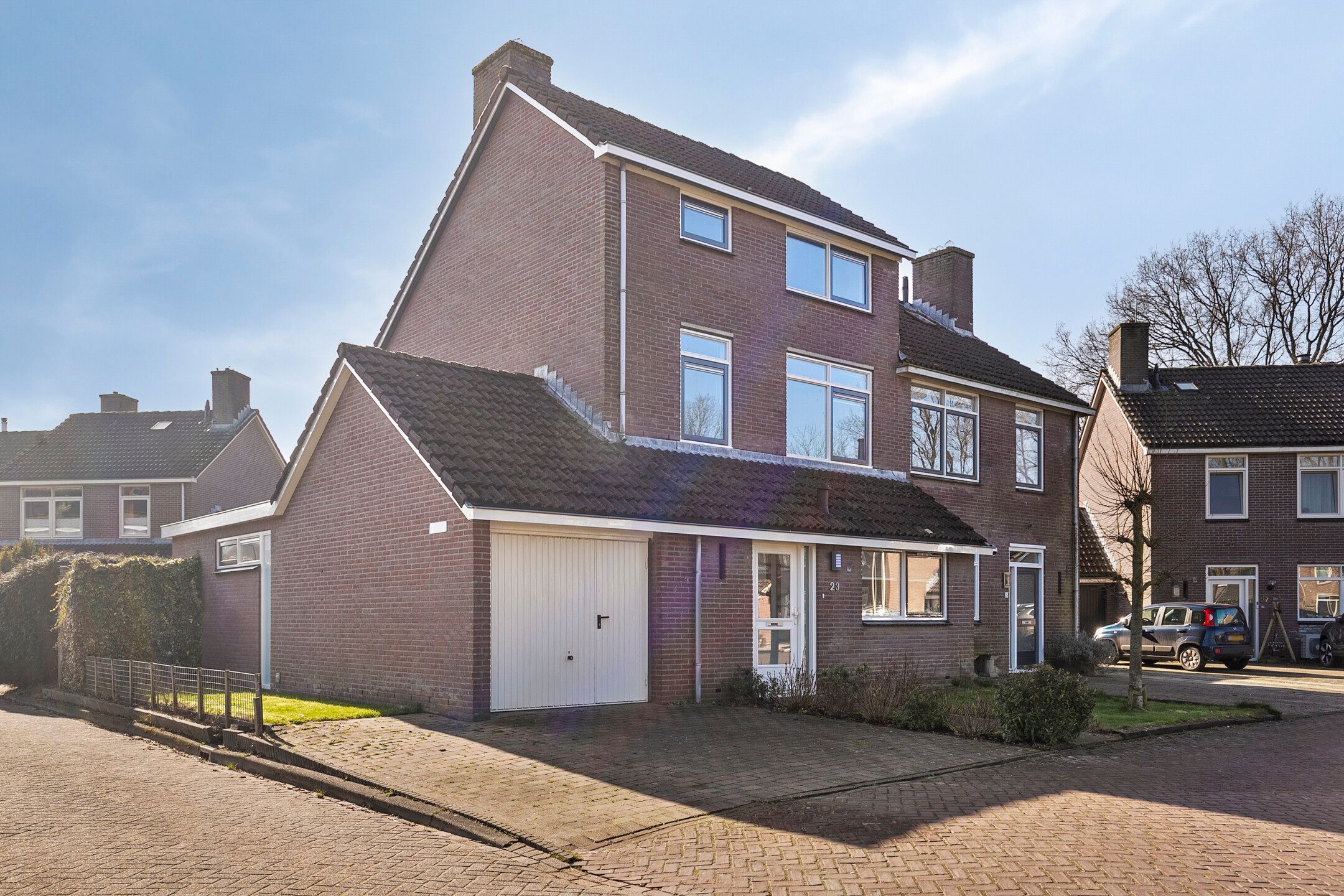 Foto 24 van Erica 23