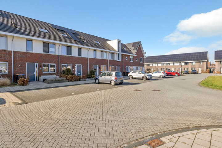 Foto 4 van Het Melkmeisje 12