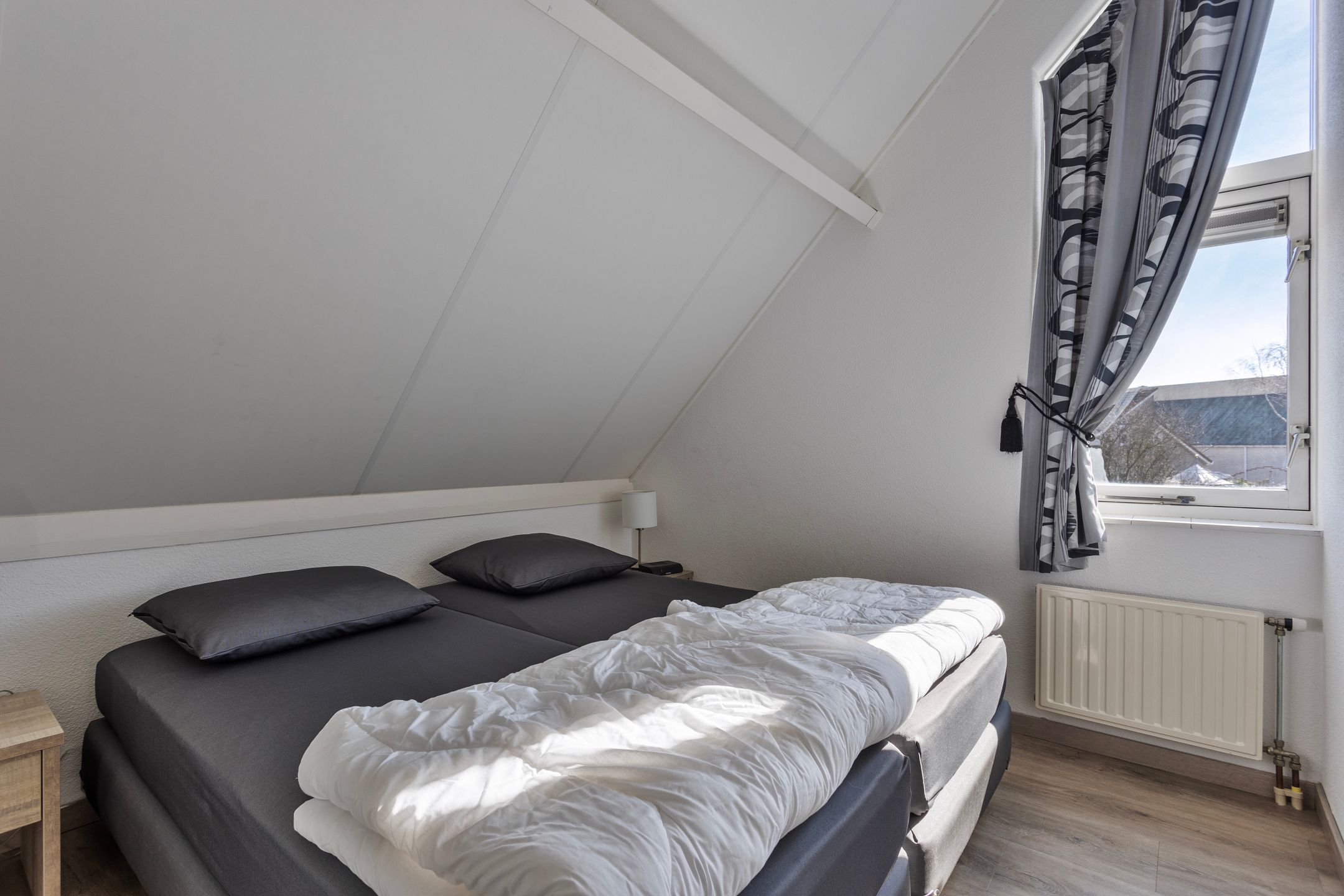 Foto 18 van Nieuwesluisweg 1-016