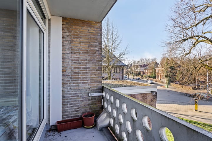 Foto 11 van Kortenaerstraat 22-1