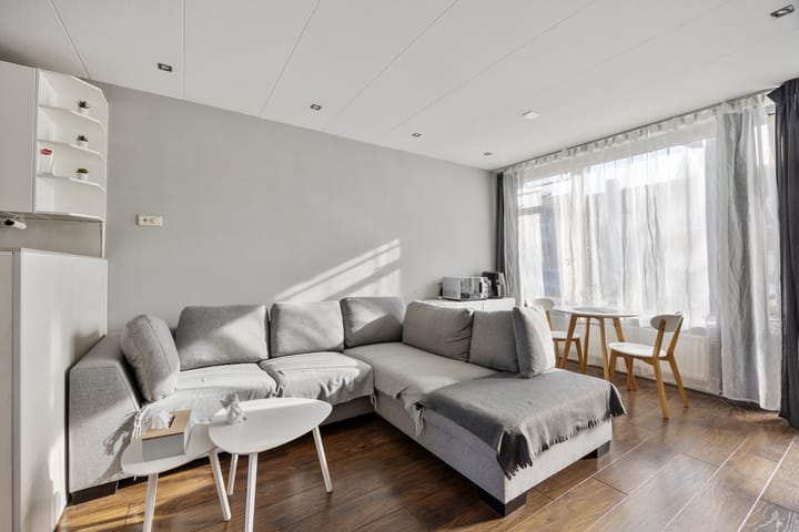 Foto 9 van Klaproosstraat 43