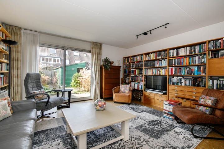 Foto 9 van Aart van der Leeuwstraat 43