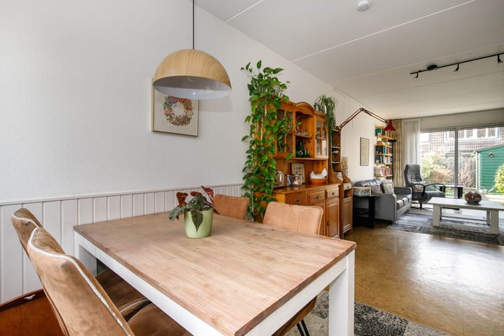 Foto 15 van Aart van der Leeuwstraat 43