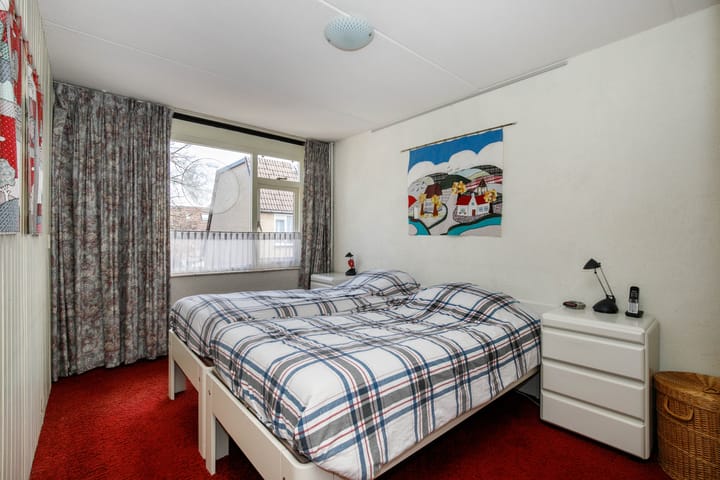 Foto 23 van Aart van der Leeuwstraat 43