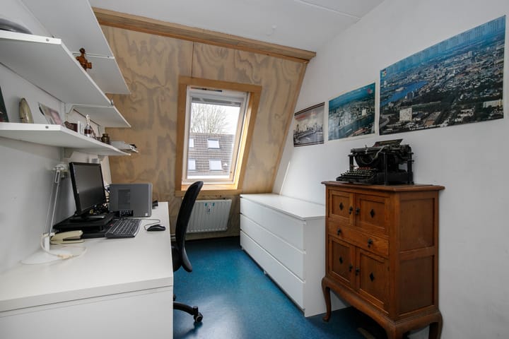 Foto 27 van Aart van der Leeuwstraat 43