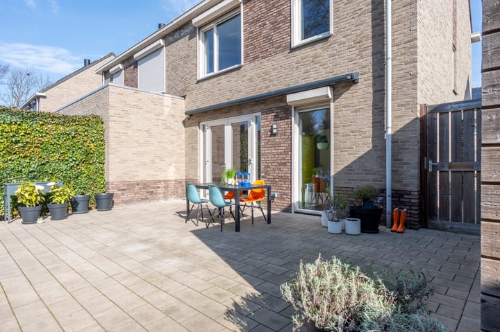 Foto 15 van Tiber 16