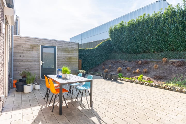 Foto 17 van Tiber 16