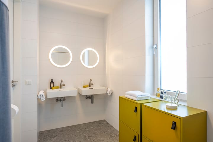 Foto 26 van Tiber 16