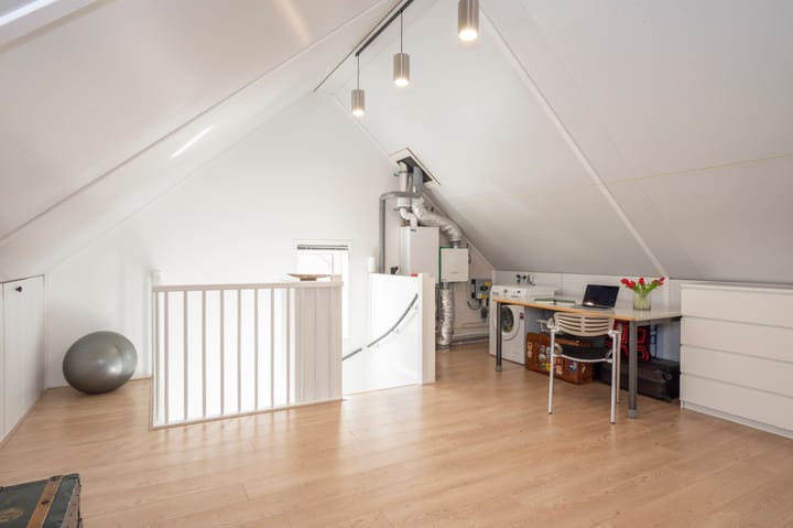 Foto 31 van Tiber 16