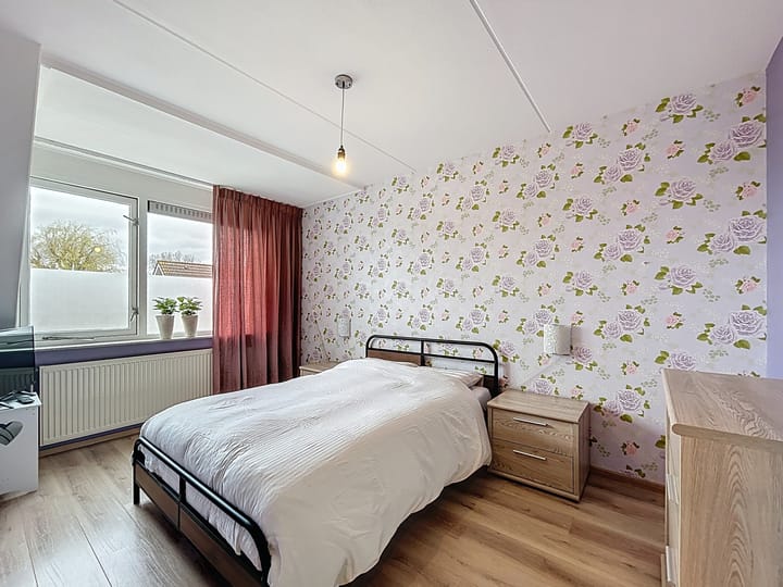 Foto 12 van Pastoor J.A.M. van den Muijsenbergstraat 21