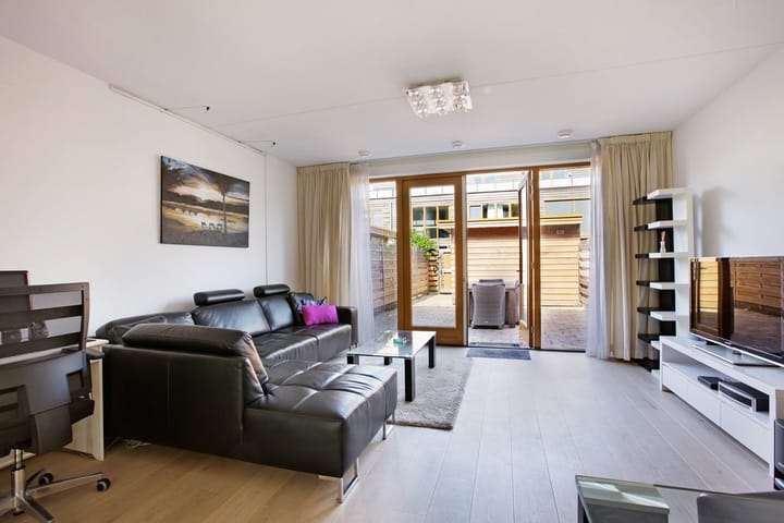 Photo 2 of Buitenhof 25