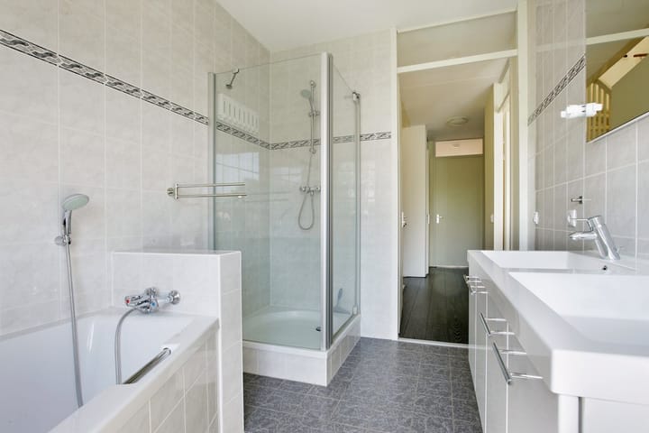 Photo 13 of Buitenhof 25