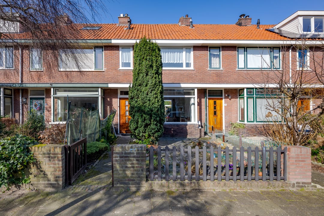 Photo 1 of Burgemeester De Kempenaerstraat 30