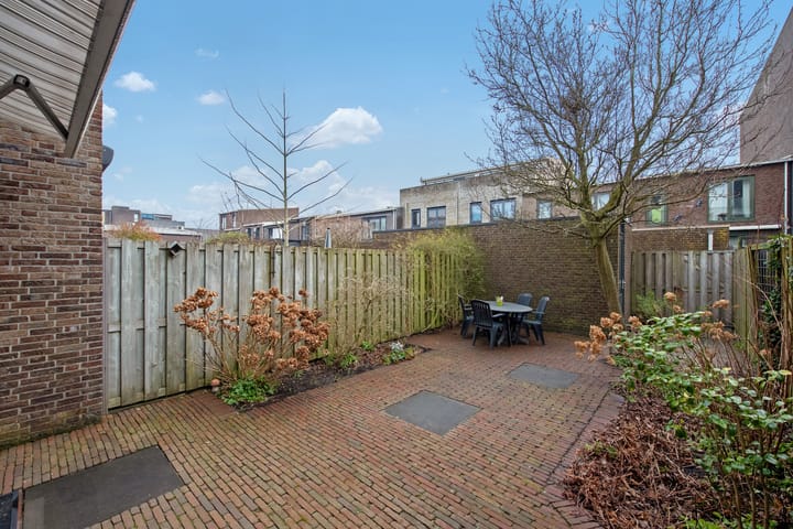 Foto 24 van Patrijsplantsoen 19