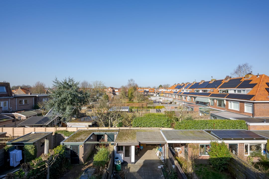 Photo 28 of Burgemeester De Kempenaerstraat 30