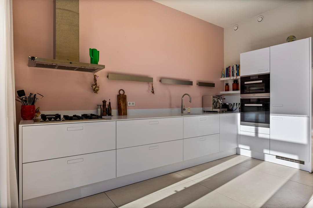 Photo 17 of Emmastraat 10-C