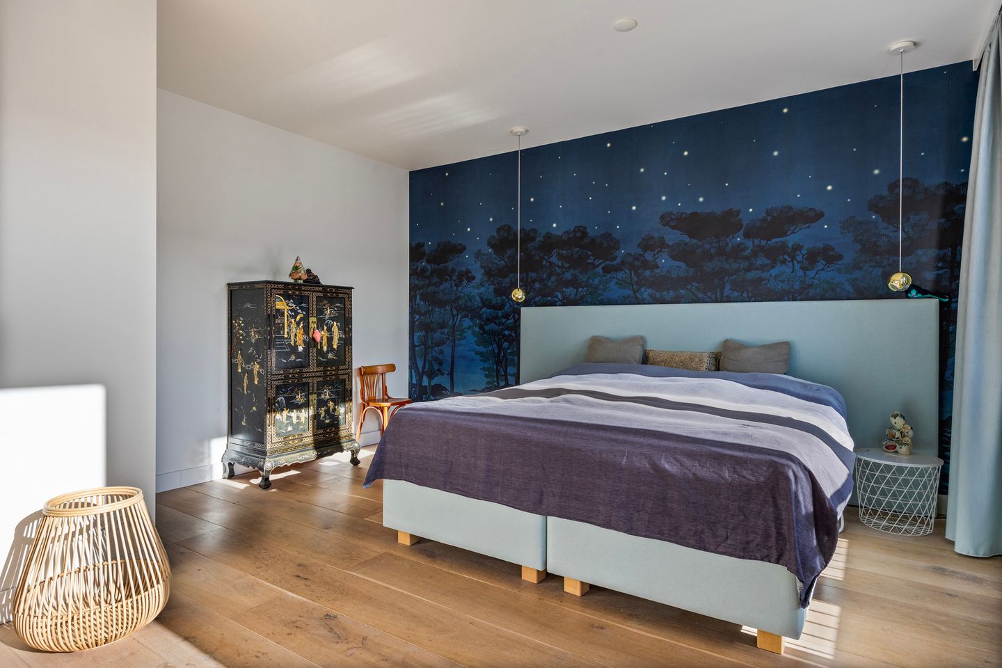 Photo 19 of Emmastraat 10-C