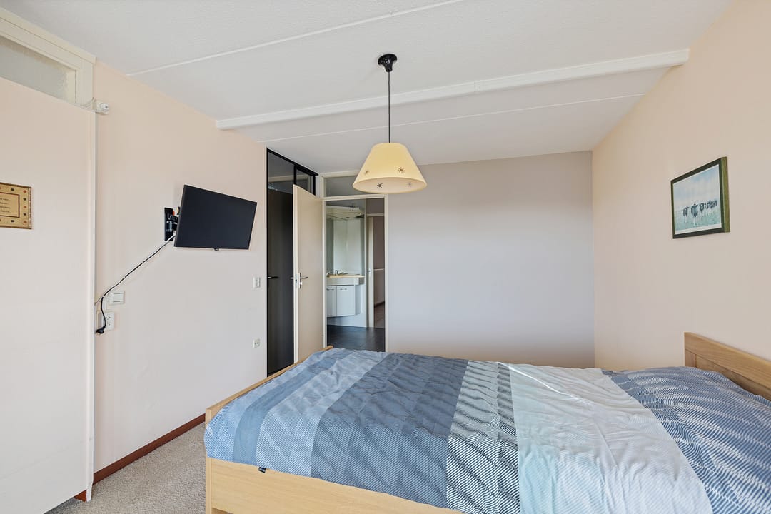 Foto 26 van Midstraat 203