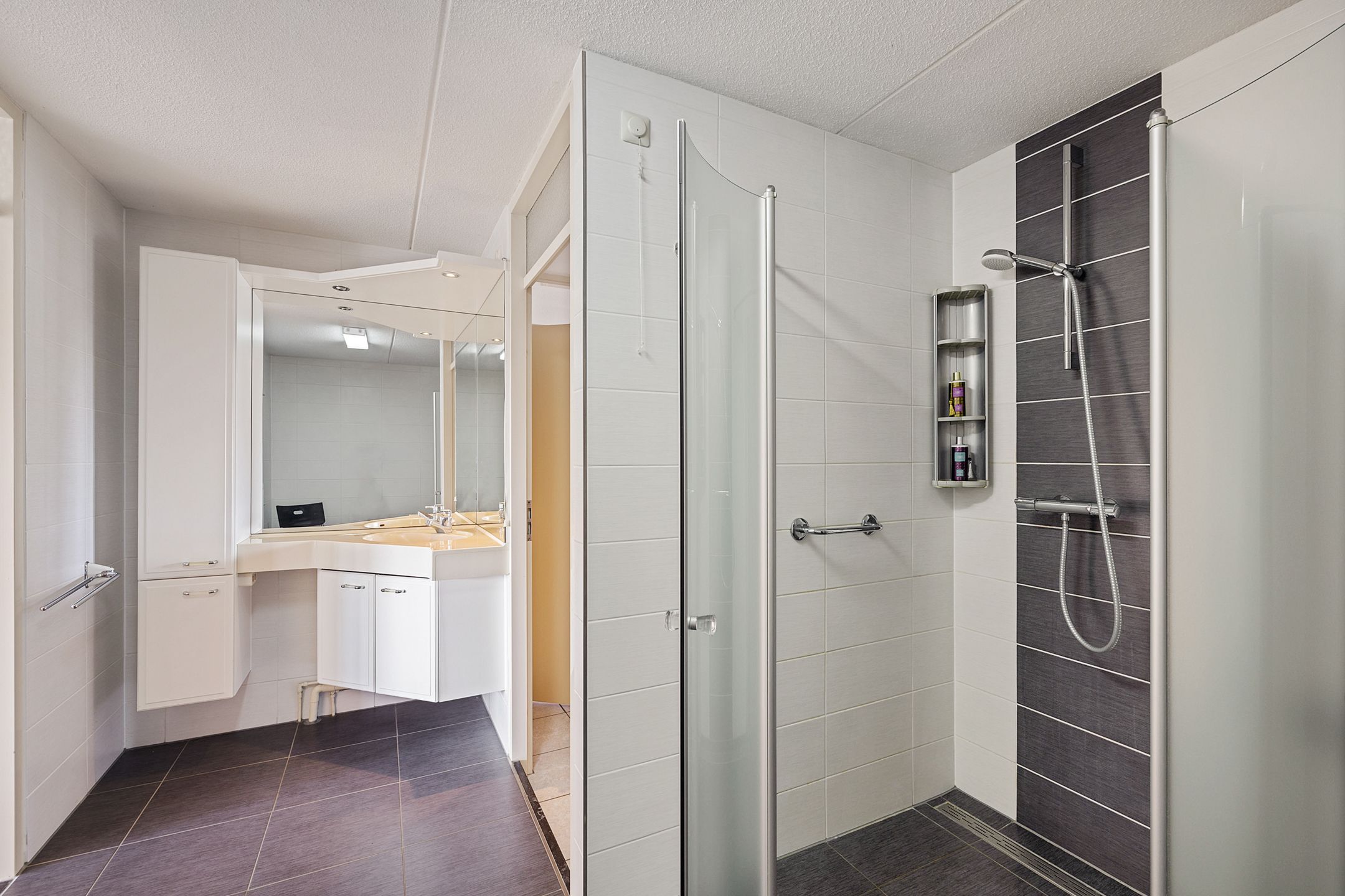 Foto 27 van Midstraat 203