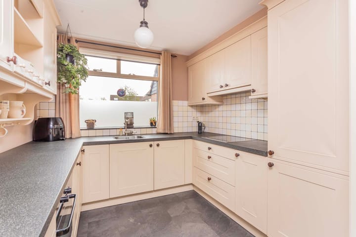 Photo 13 of Melkmeisjeslaan 18