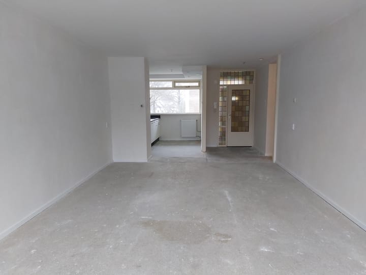 Photo 5 of Malvert 6081