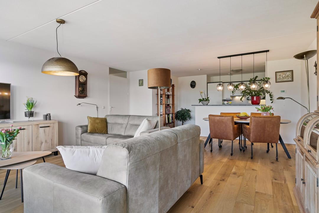 Foto 2 van Vegmolaan 10