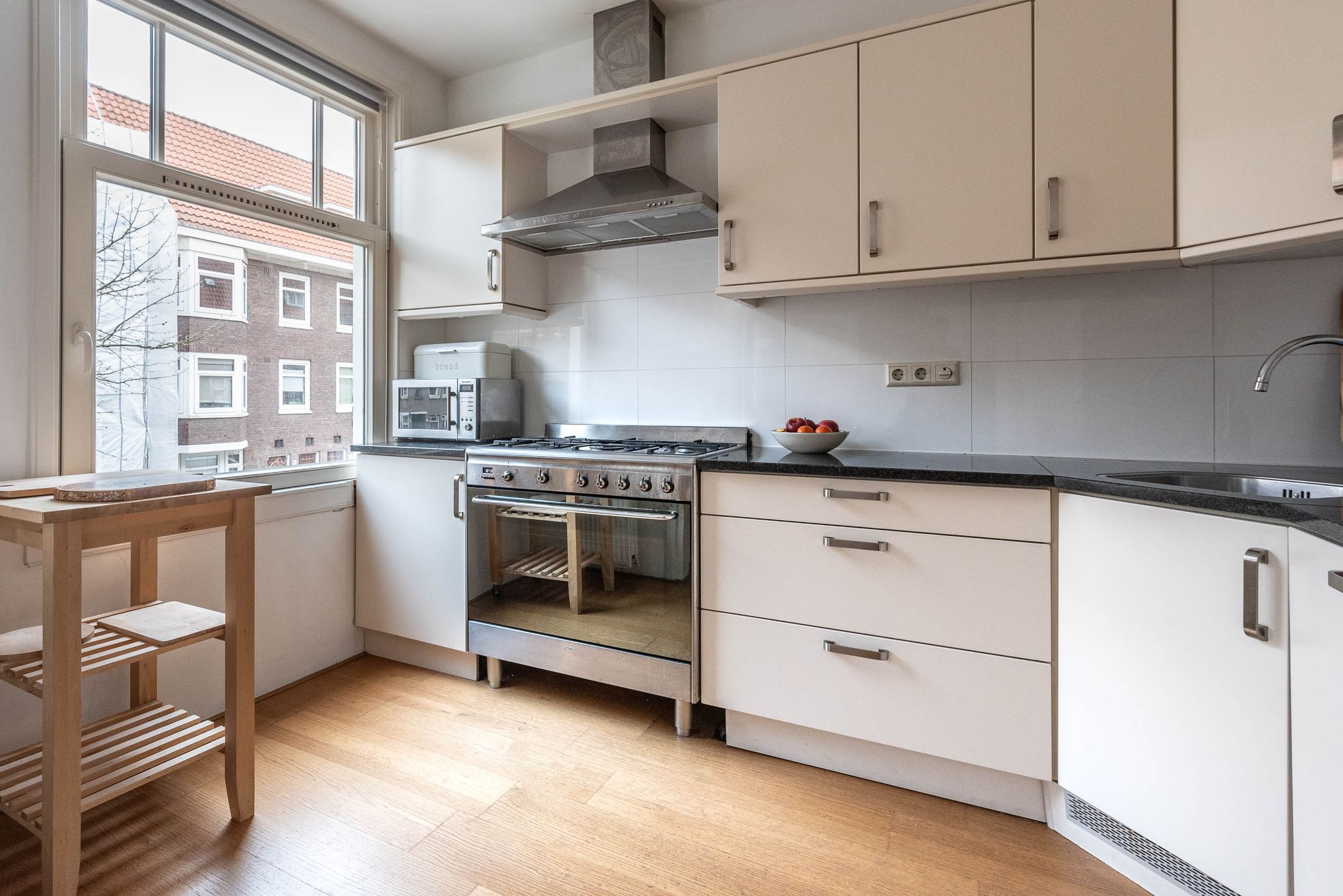 Photo 6 of Woestduinstraat 57-1