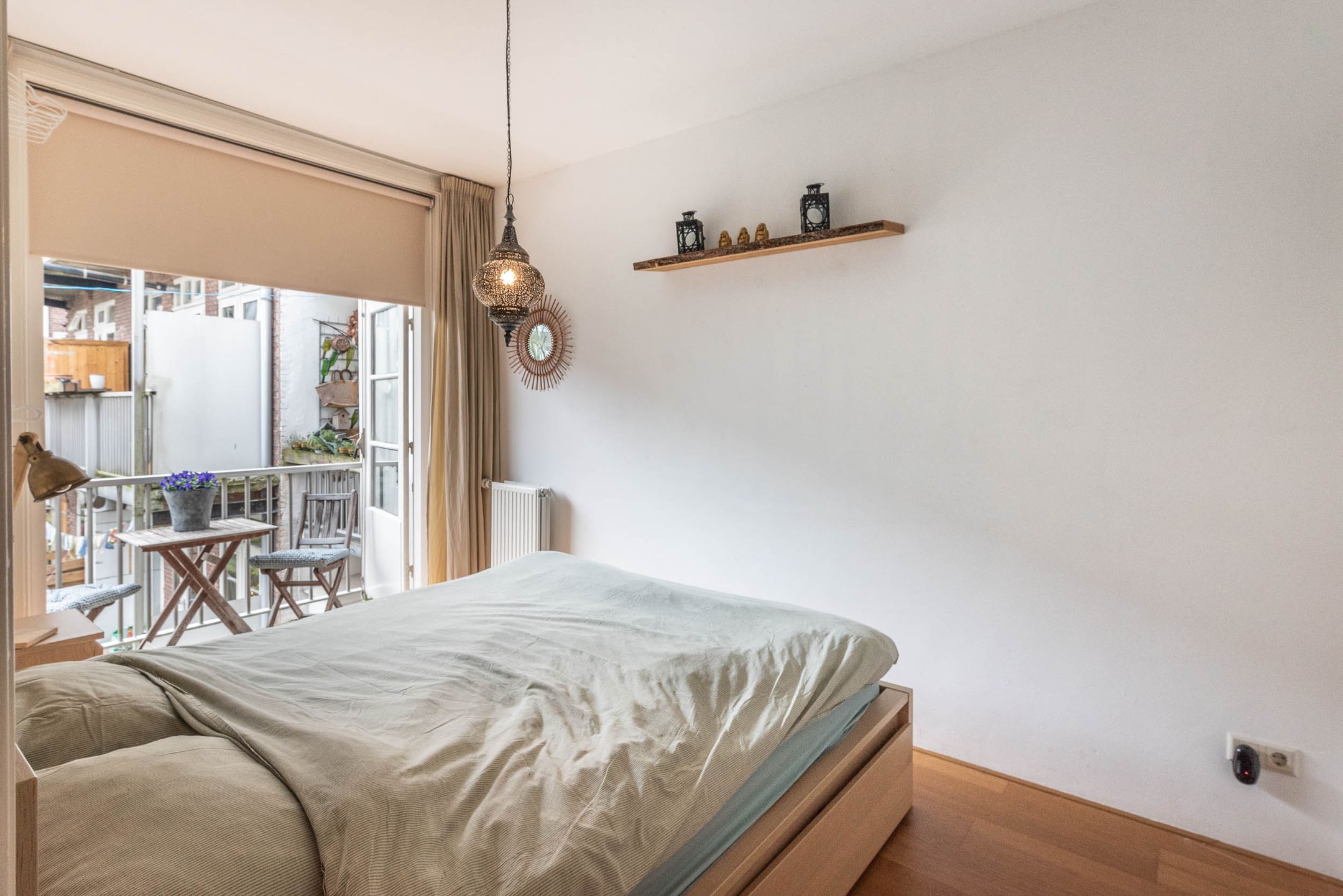 Photo 15 of Woestduinstraat 57-1